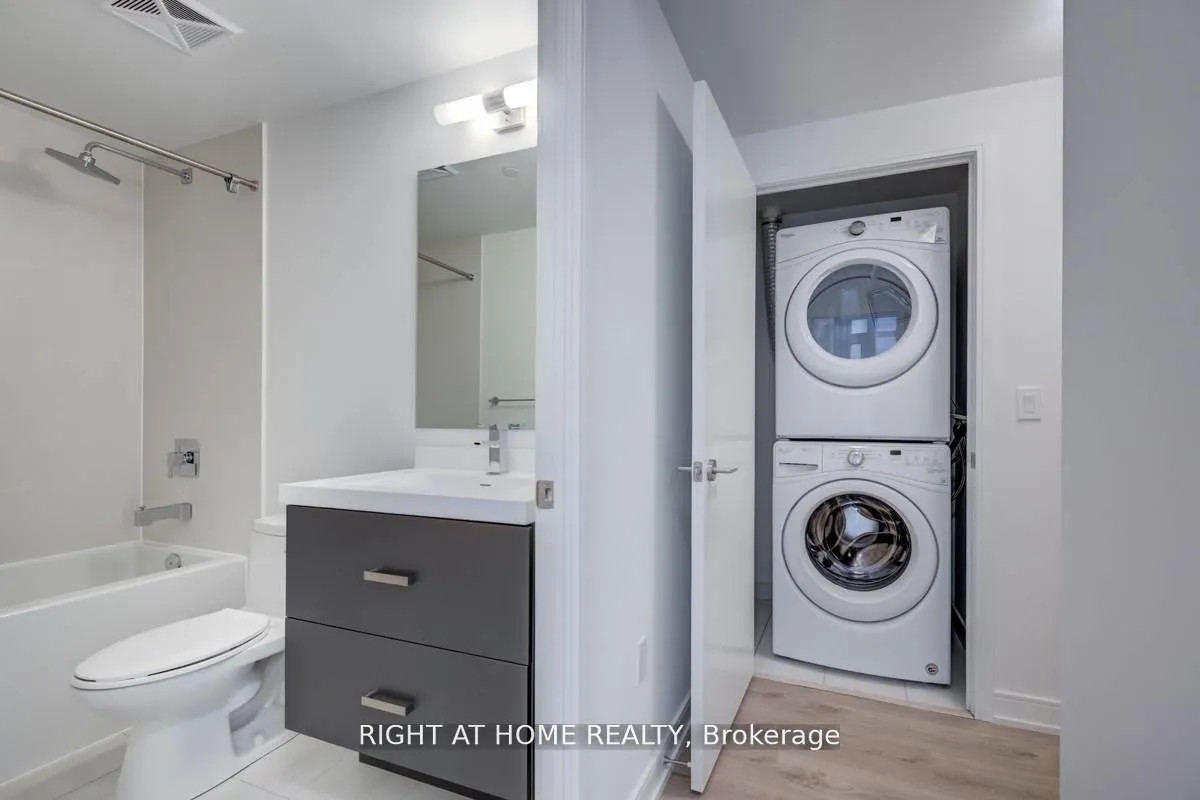 Photo 13 of Unit 1502, 50 Wellesley Street E, Toronto, Church-Yonge Corridor — HOMEH
