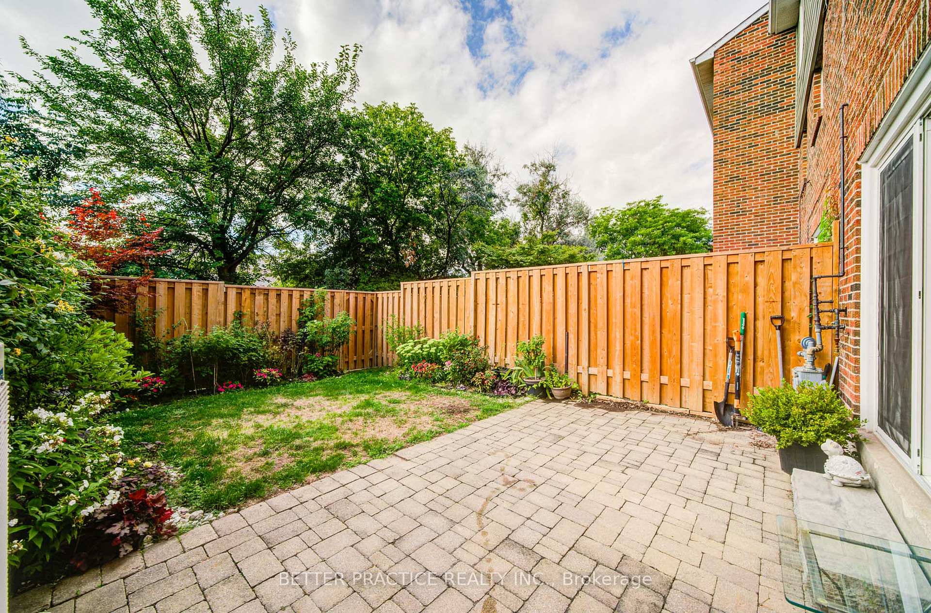 Photo 21 of 77 Nottinghill Road, Markham, German Mills — HOMEH