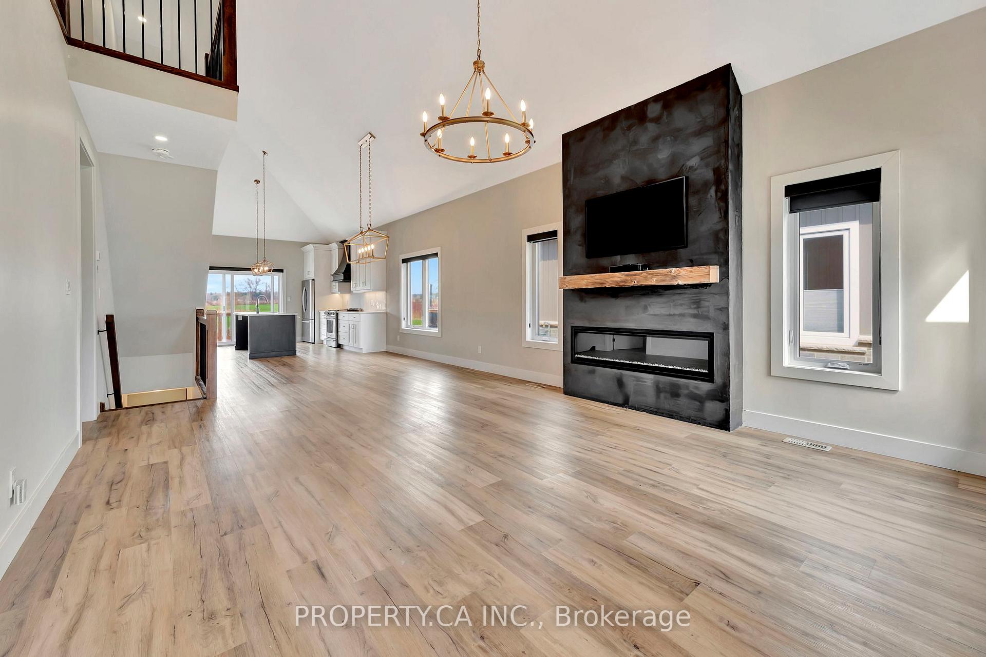 Photo 3 of Unit 6, 744 Nelson Street, Norfolk, Port Dover — HOMEH