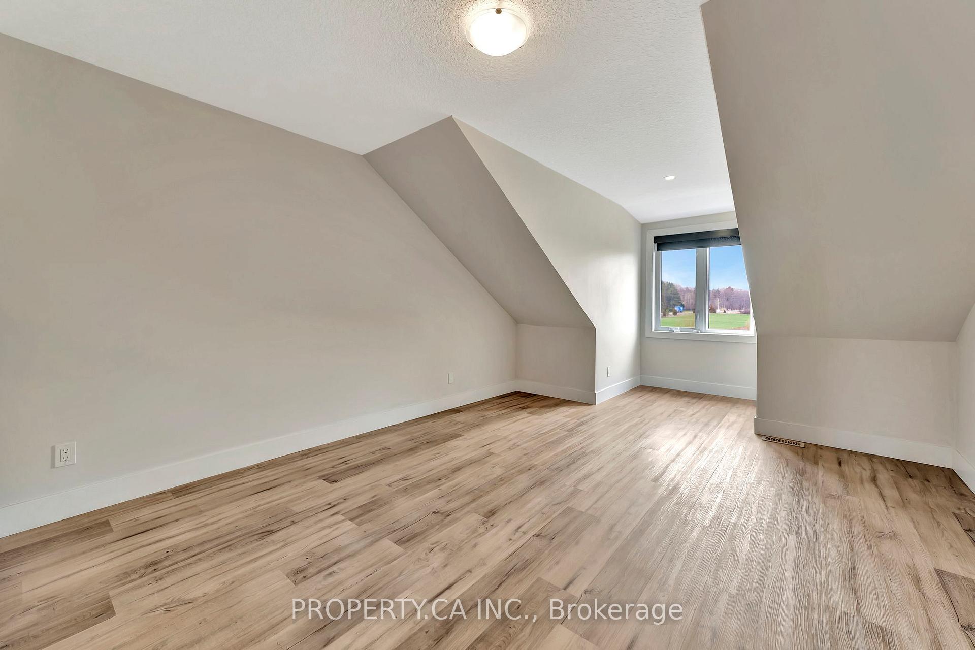 Photo 33 of Unit 6, 744 Nelson Street, Norfolk, Port Dover — HOMEH