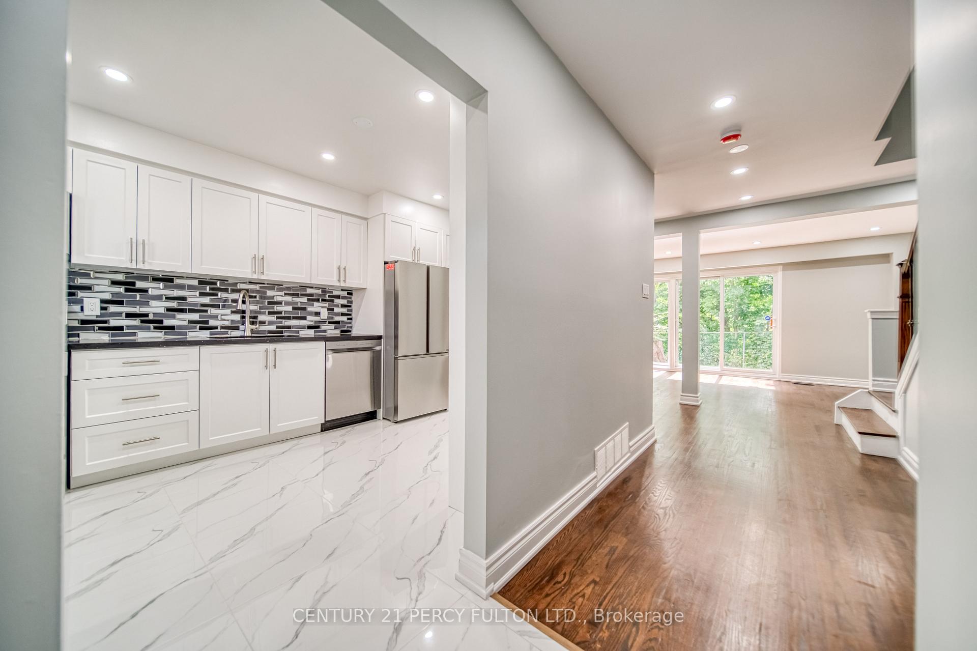 Photo 8 of Unit 107, 925 Bayly Street, Pickering, West Shore — HOMEH