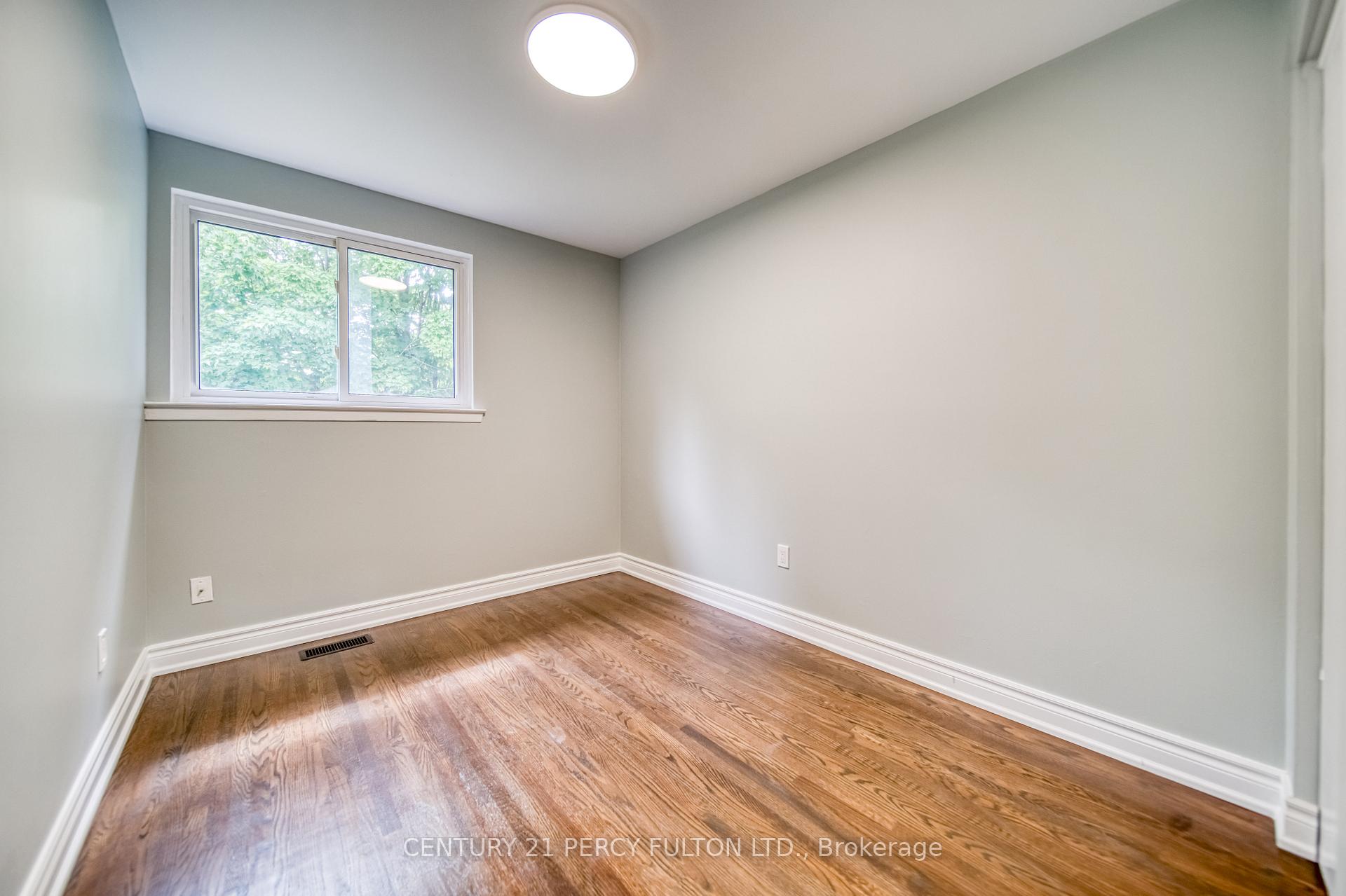 Photo 17 of Unit 107, 925 Bayly Street, Pickering, West Shore — HOMEH