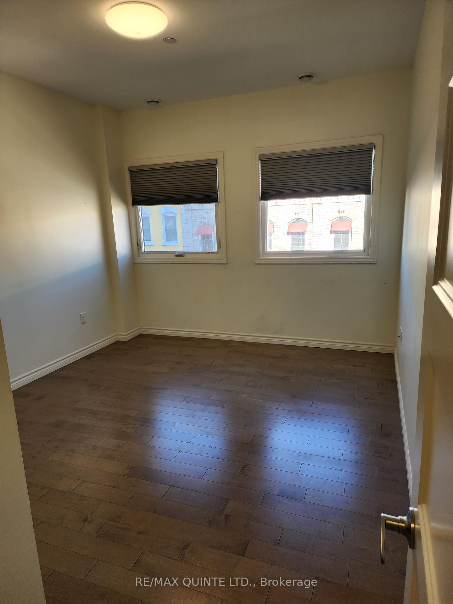 Photo 8 of Unit 304, 199 Front Street, Belleville, Belleville Ward — HOMEH