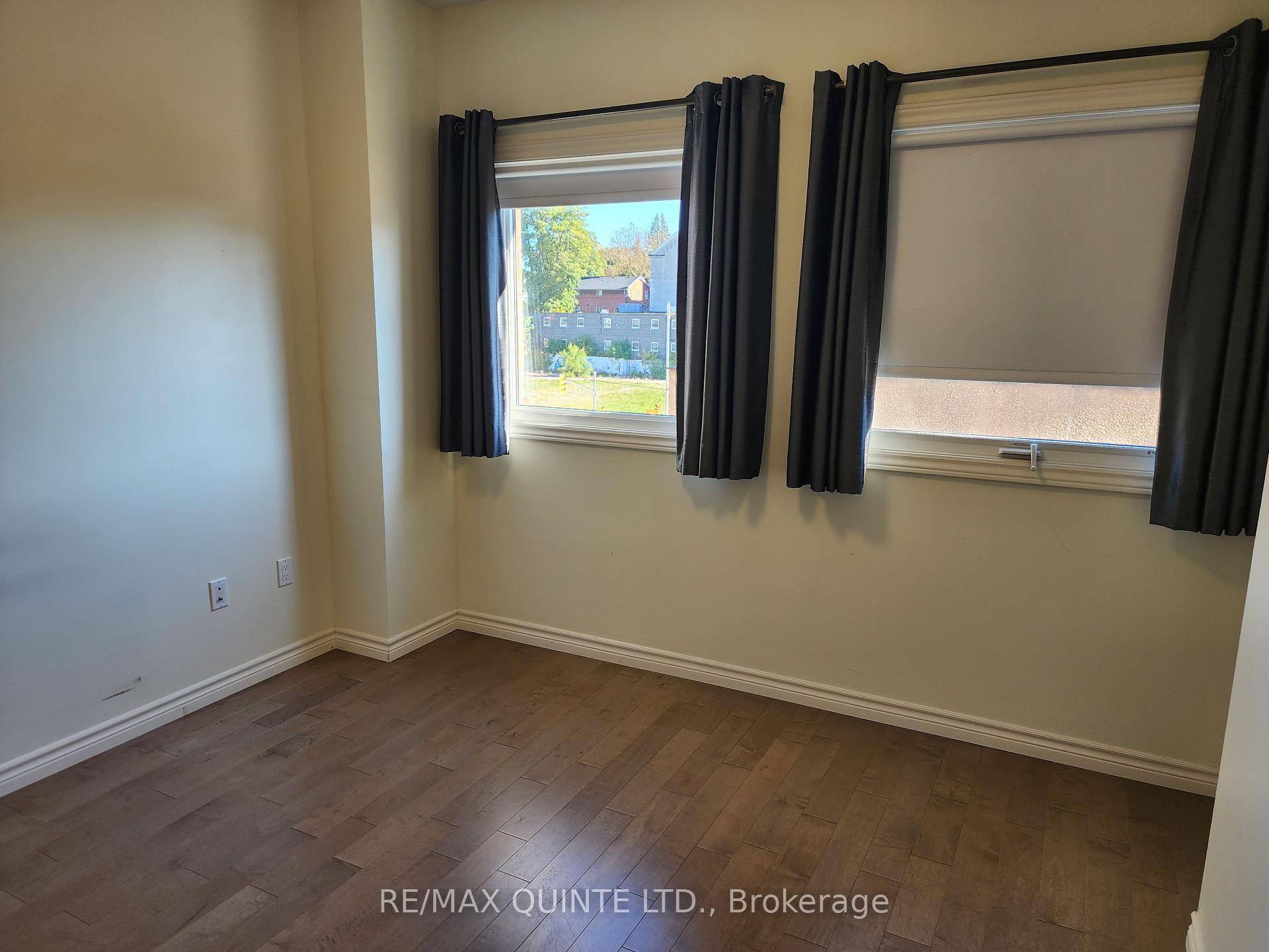 Photo 9 of Unit 304, 199 Front Street, Belleville, Belleville Ward — HOMEH