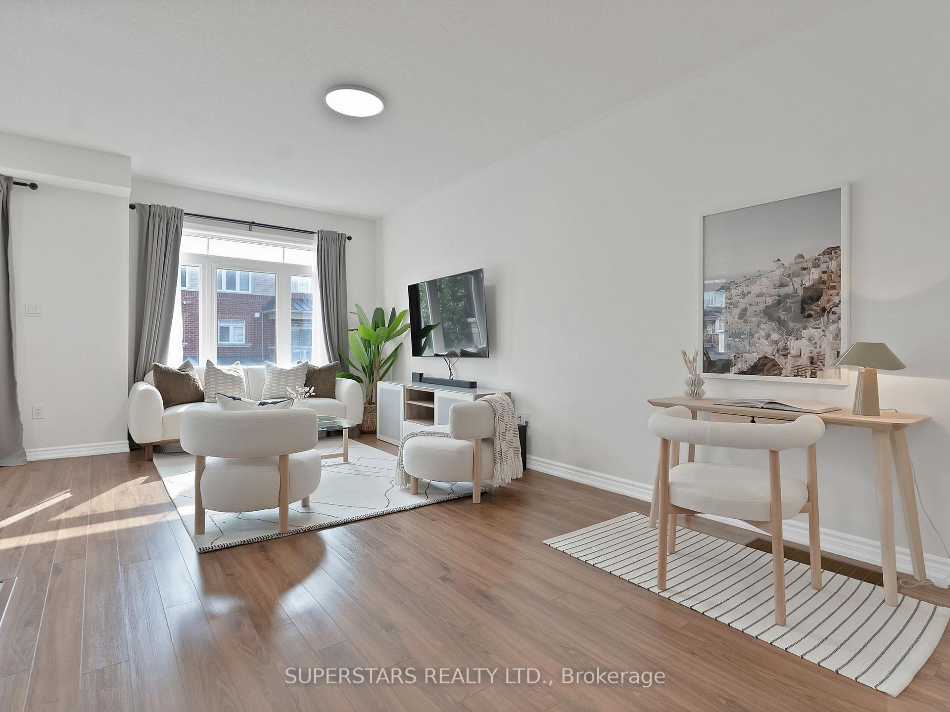 Photo 4 of 2410 Nantucket Chase, Pickering, Duffin Heights — HOMEH