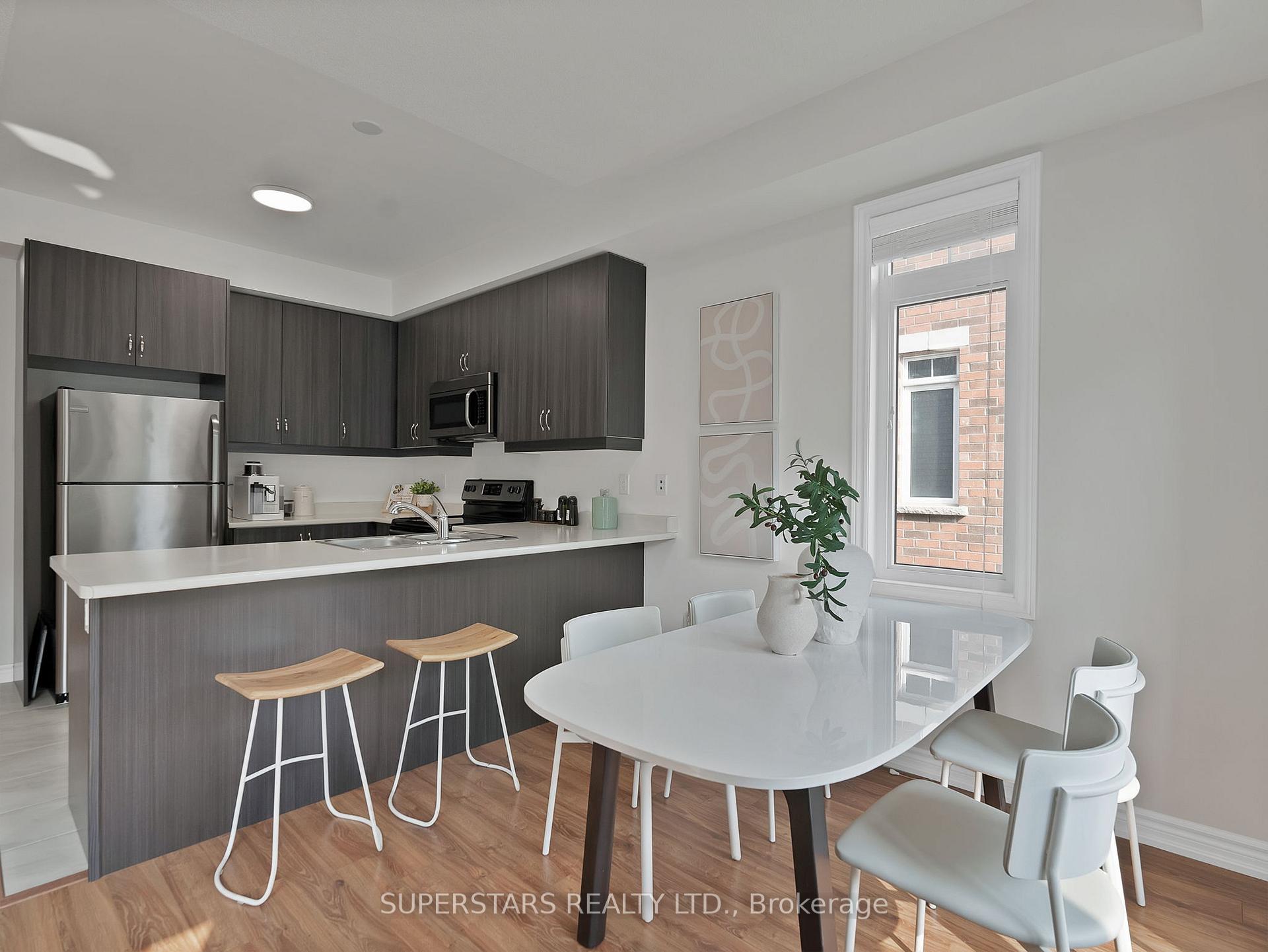 Photo 8 of 2410 Nantucket Chase, Pickering, Duffin Heights — HOMEH