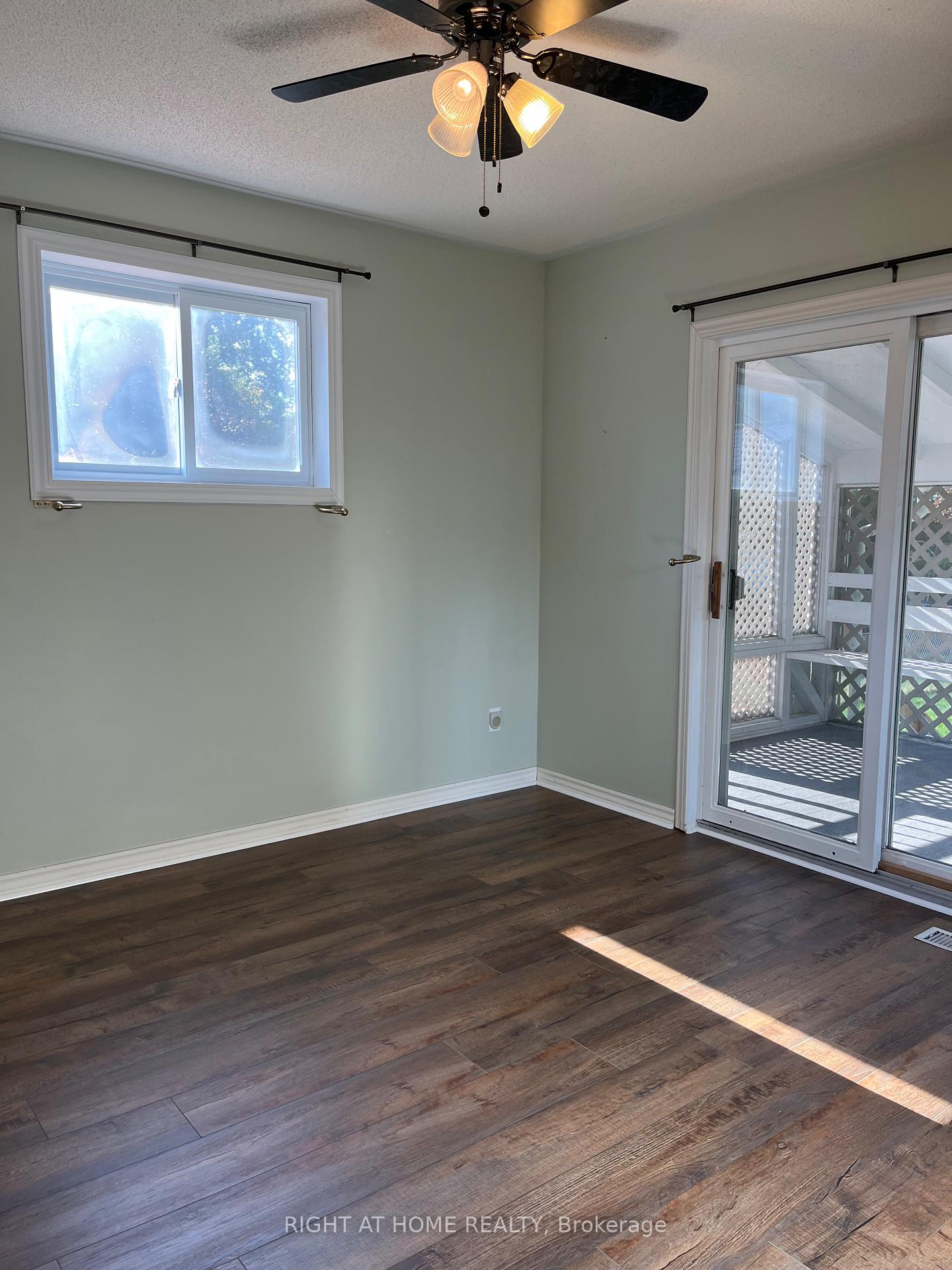 Photo 15 of 62 Beechwood Avenue, Brock, Beaverton — HOMEH