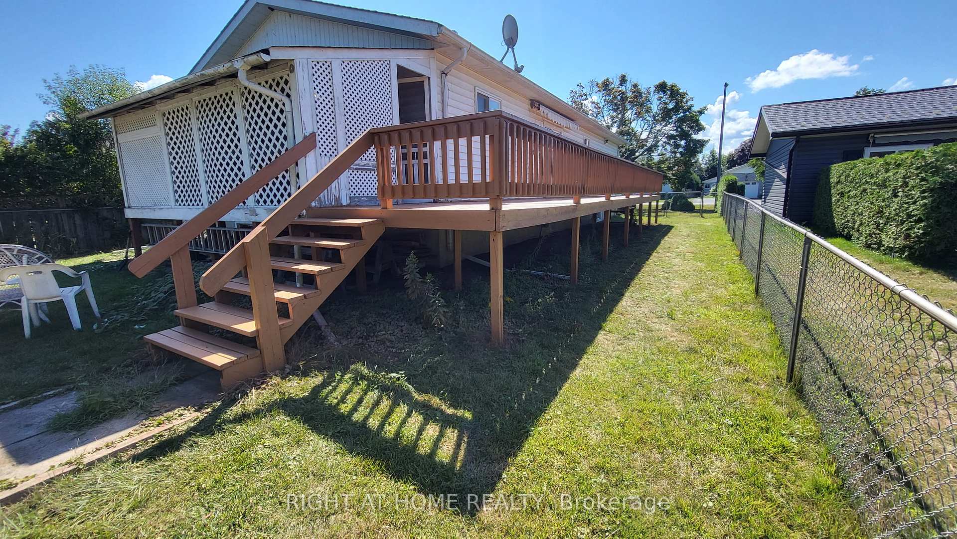 Photo 19 of 62 Beechwood Avenue, Brock, Beaverton — HOMEH