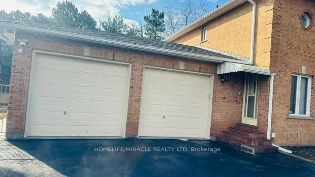 Photo 4 of 85 Harlow Crescent, Etobicoke, Thistletown-Beaumonde Heights — HOMEH