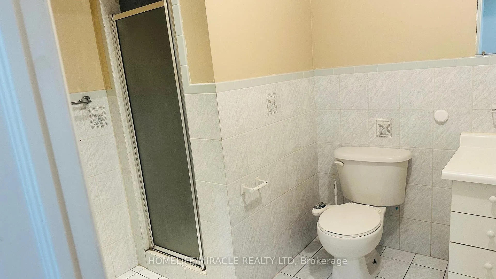 Photo 27 of 85 Harlow Crescent, Etobicoke, Thistletown-Beaumonde Heights — HOMEH