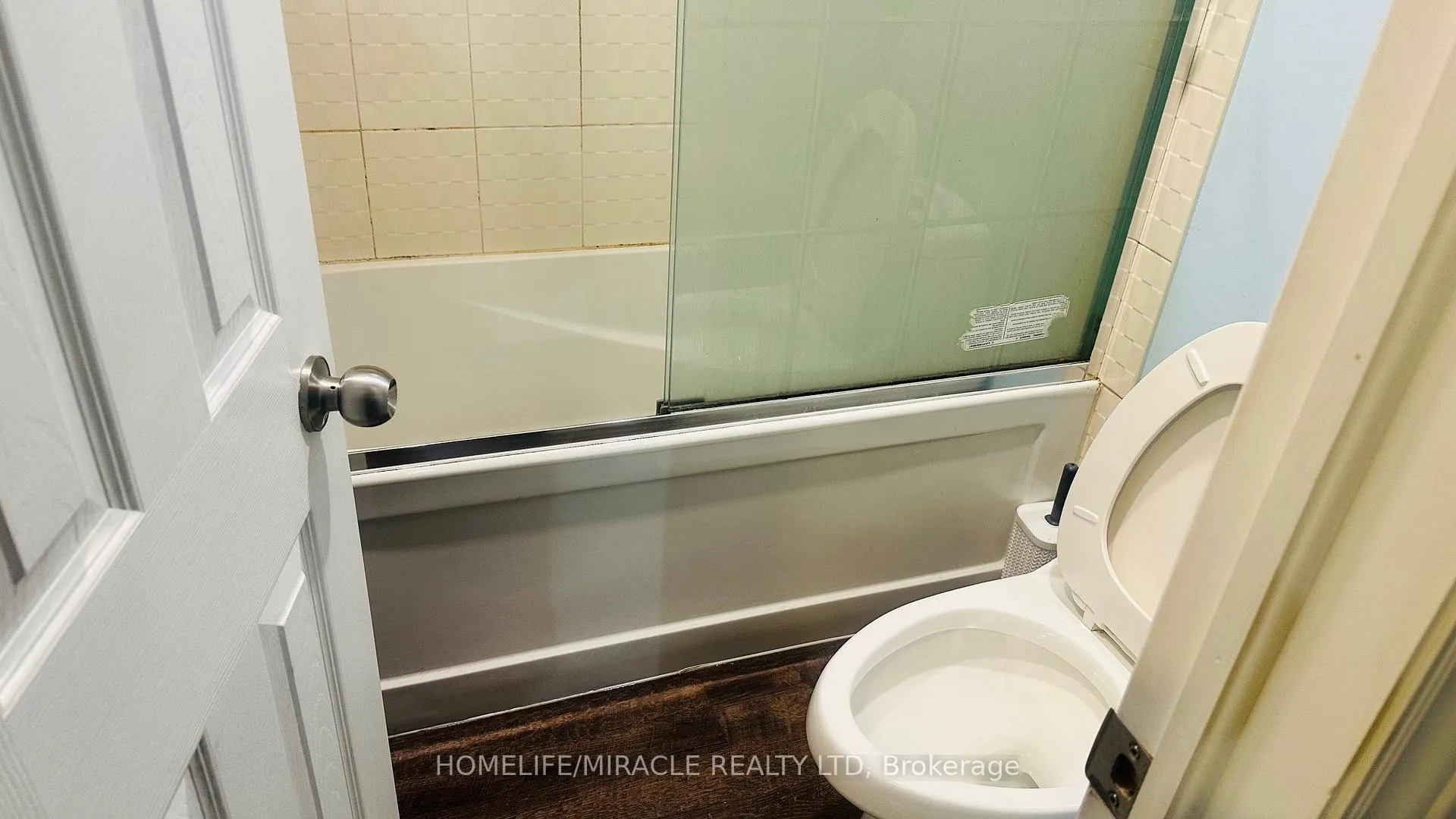 Photo 30 of 85 Harlow Crescent, Etobicoke, Thistletown-Beaumonde Heights — HOMEH