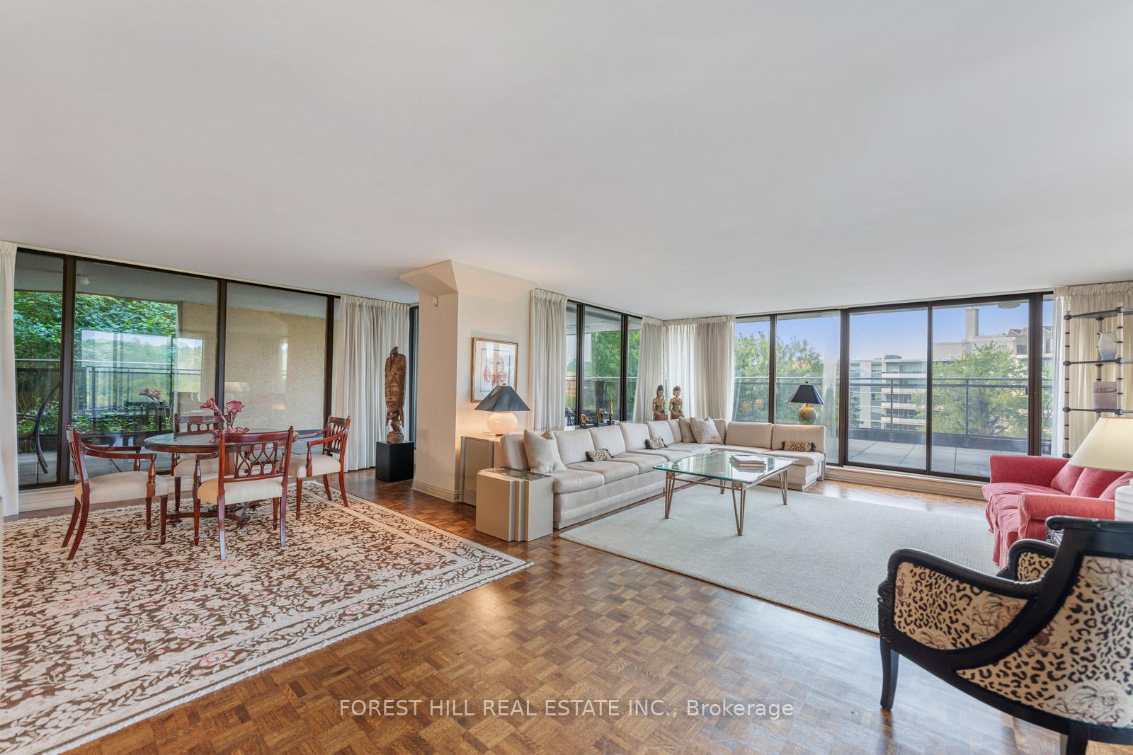 Photo 10 of Unit 815, 3900 Yonge Street, Toronto, Bedford Park-Nortown — HOMEH