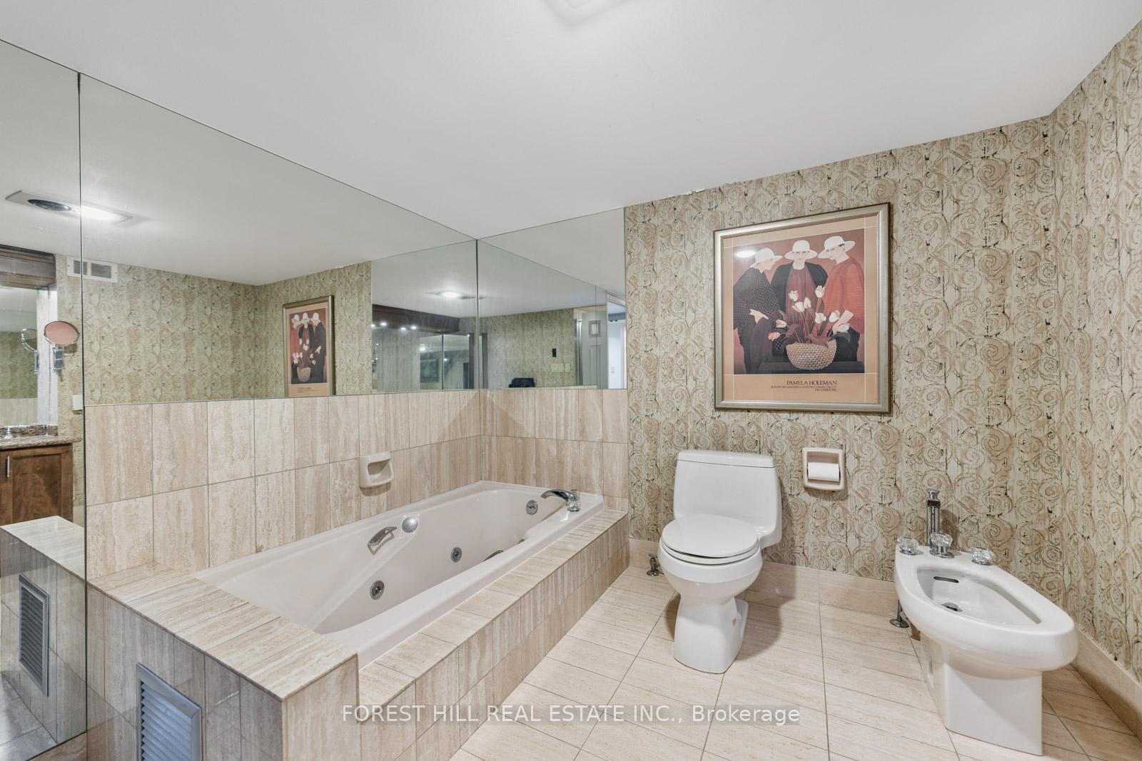 Photo 26 of Unit 815, 3900 Yonge Street, Toronto, Bedford Park-Nortown — HOMEH