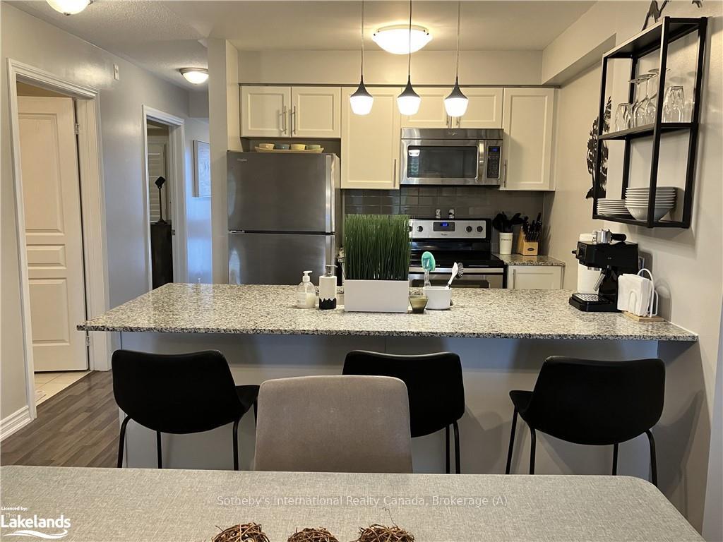 Photo 8 of Unit 206, 2 Anchorage Crescent, Collingwood — HOMEH