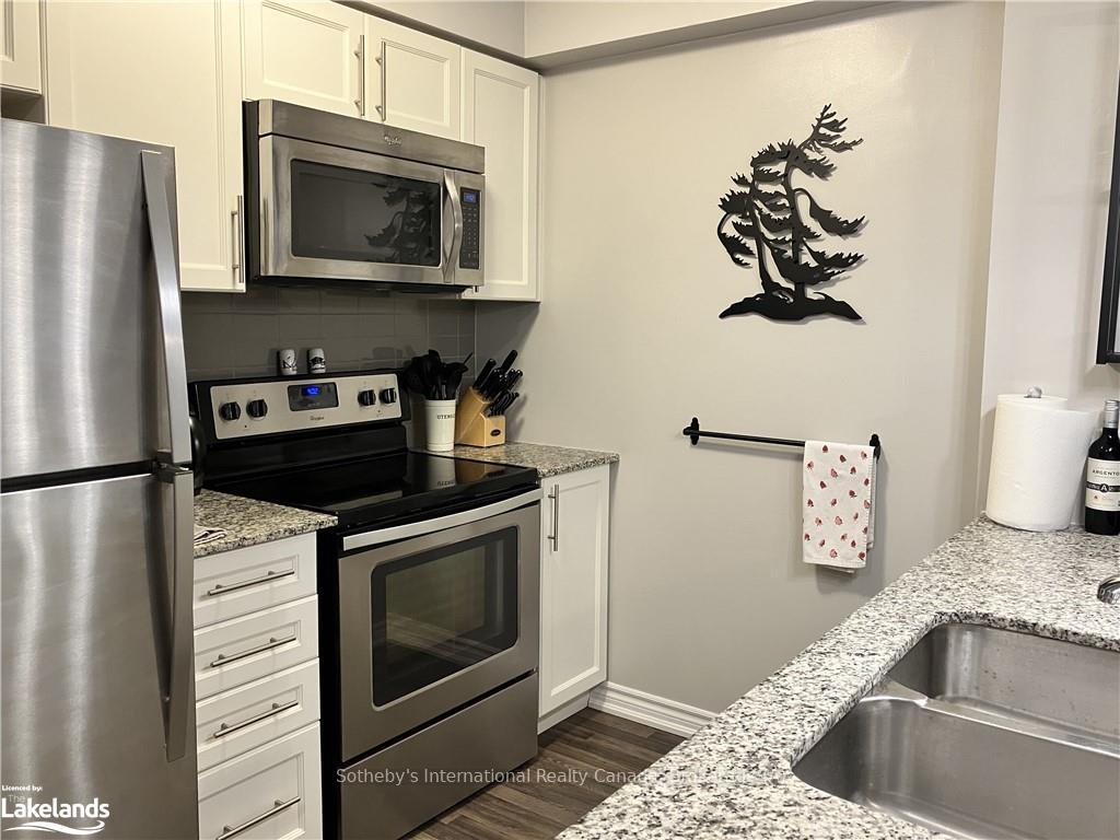 Photo 19 of Unit 206, 2 Anchorage Crescent, Collingwood — HOMEH