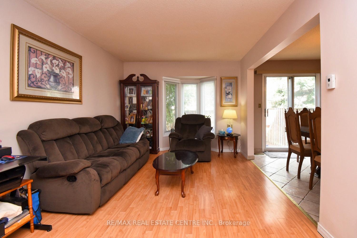 Photo 4 of Unit 56, 1675 Upper Gage Avenue, Hamilton, Broughton — HOMEH