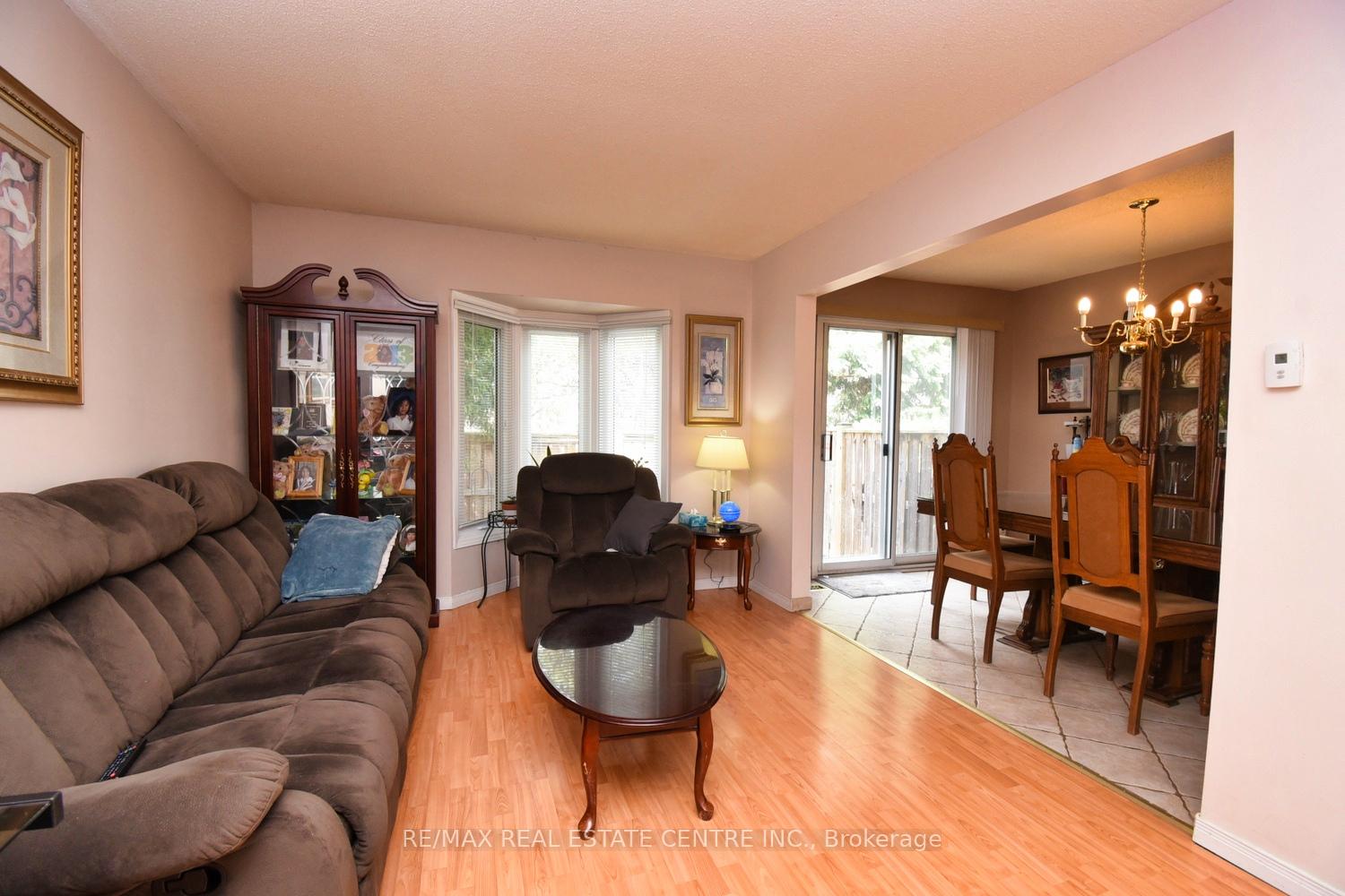 Photo 5 of Unit 56, 1675 Upper Gage Avenue, Hamilton, Broughton — HOMEH