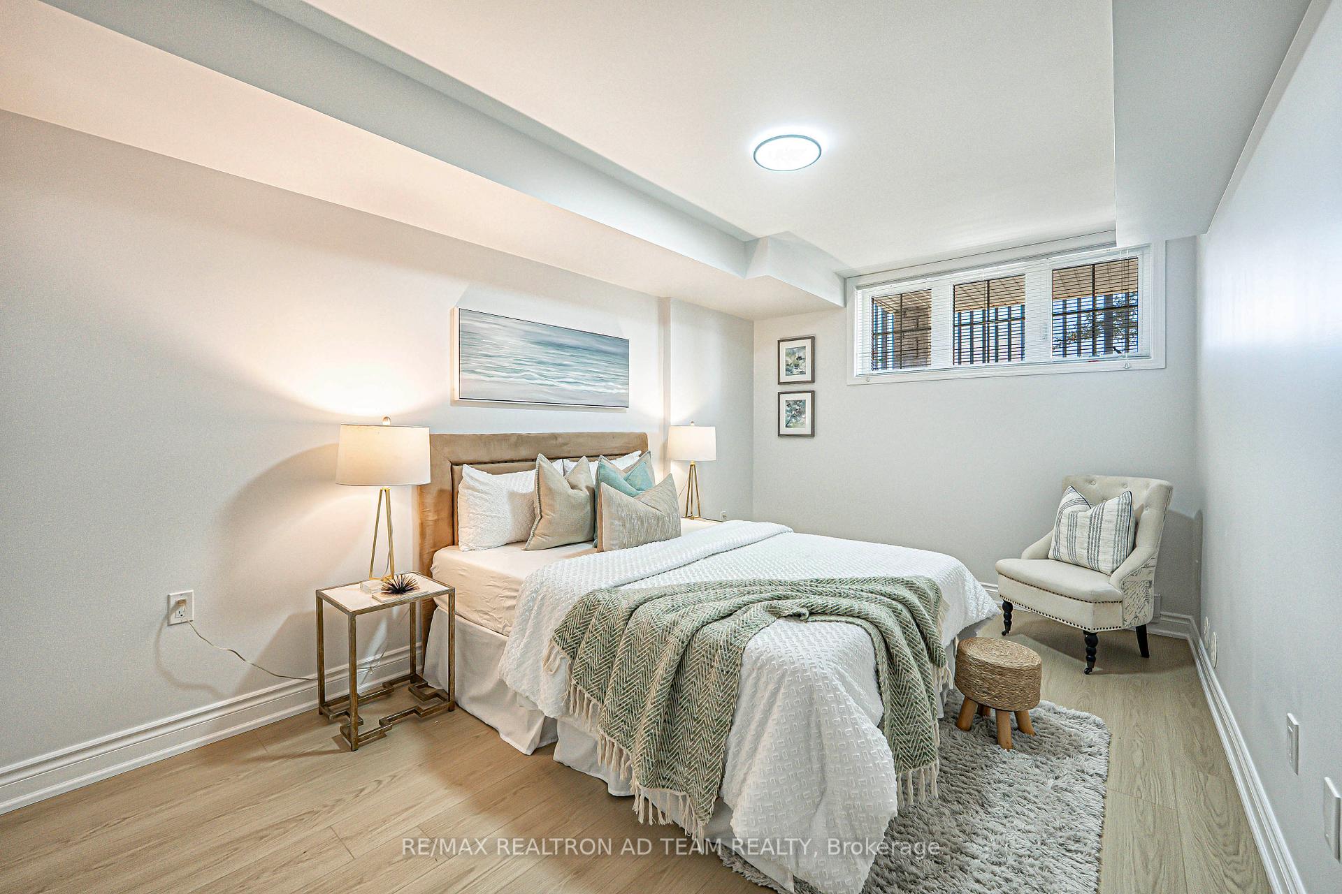 Photo 19 of 80 Abela Lane, Ajax, Central — HOMEH