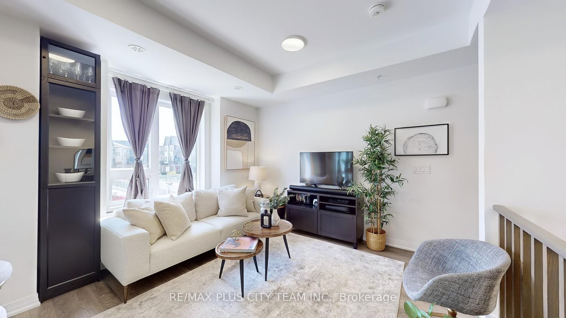 Photo 3 of Unit 908, 2635 William Jackson Drive, Pickering, Duffin Heights — HOMEH