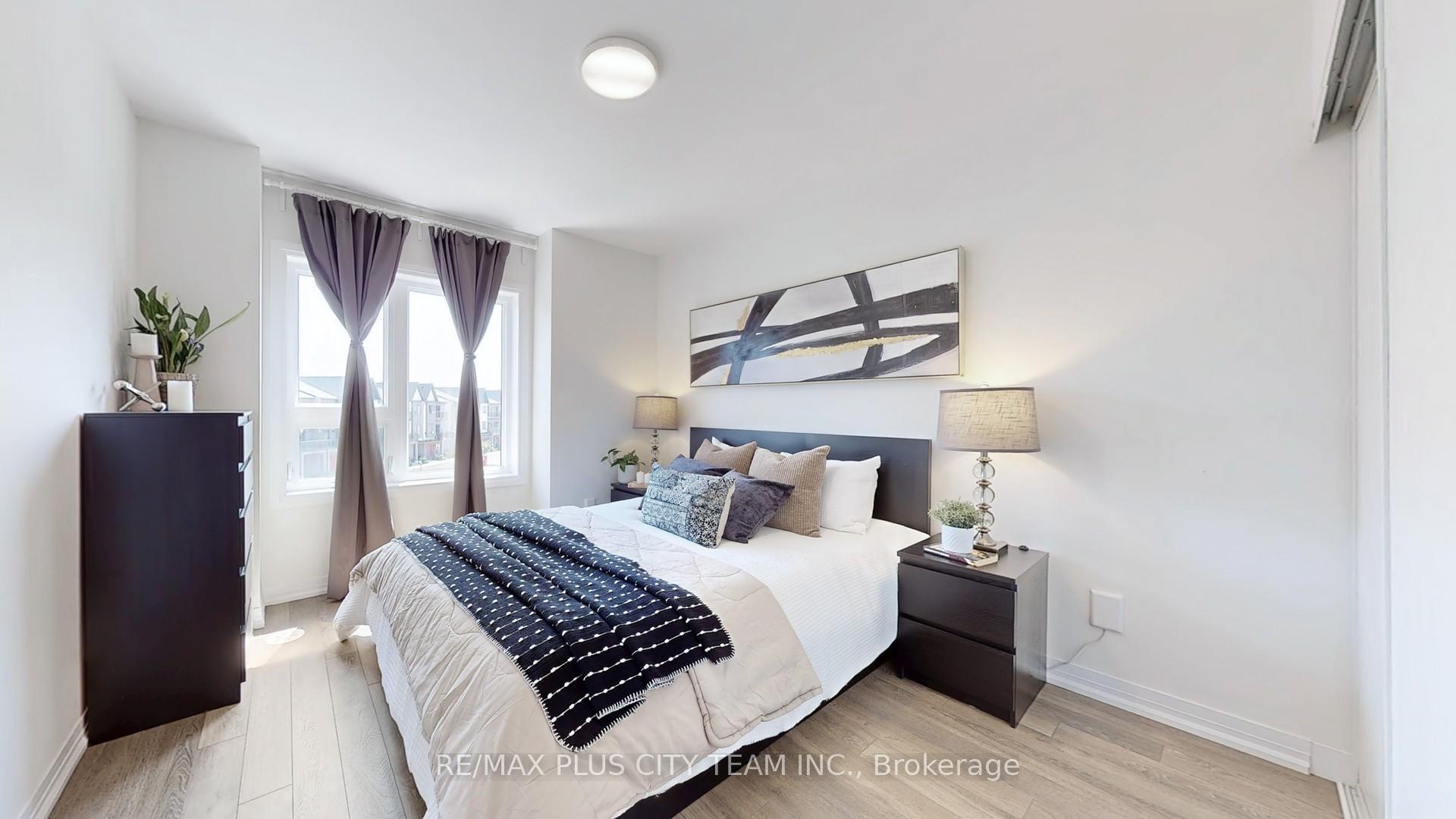 Photo 19 of Unit 908, 2635 William Jackson Drive, Pickering, Duffin Heights — HOMEH