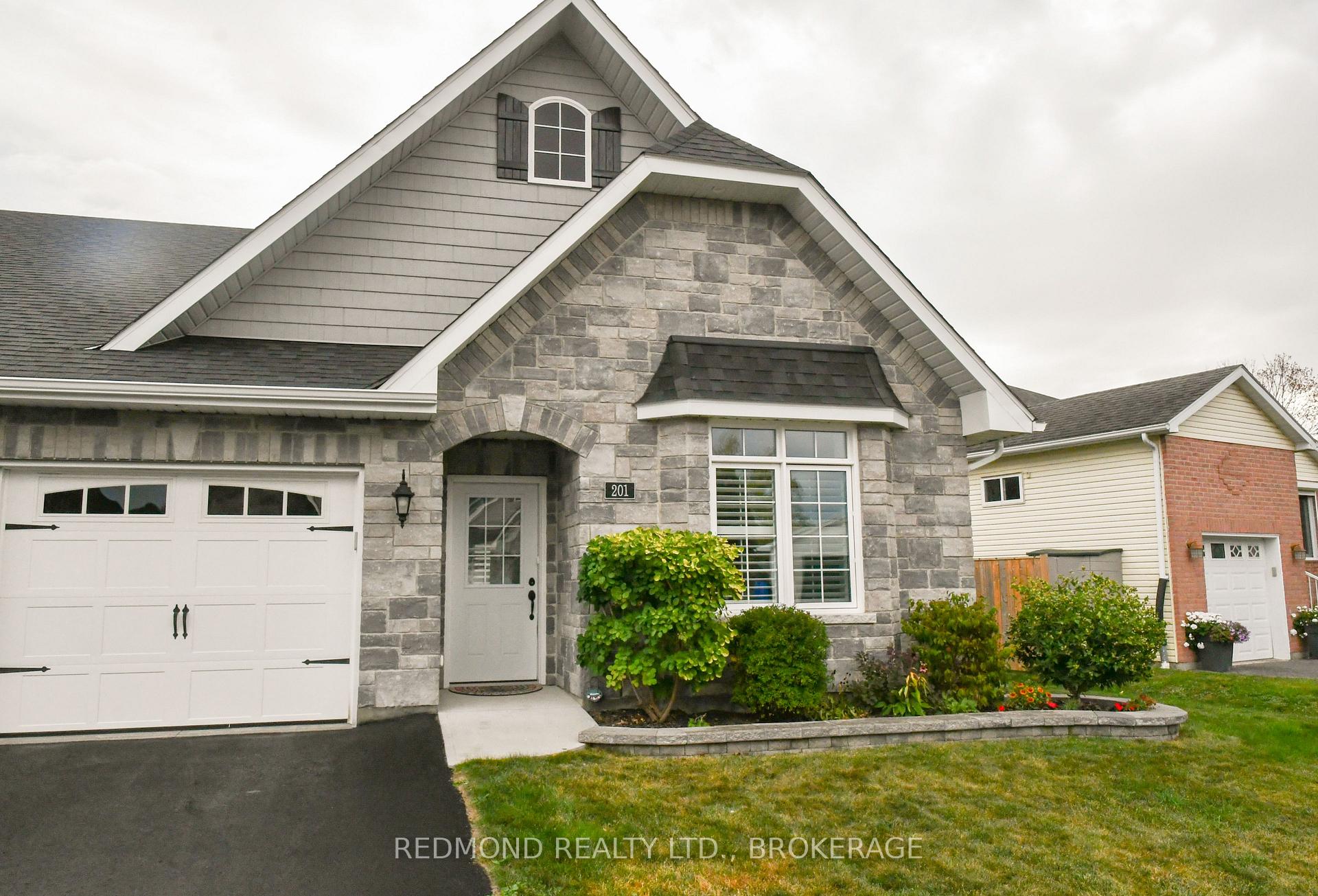 Photo 3 of 201 Wilmer Avenue, Gananoque — HOMEH