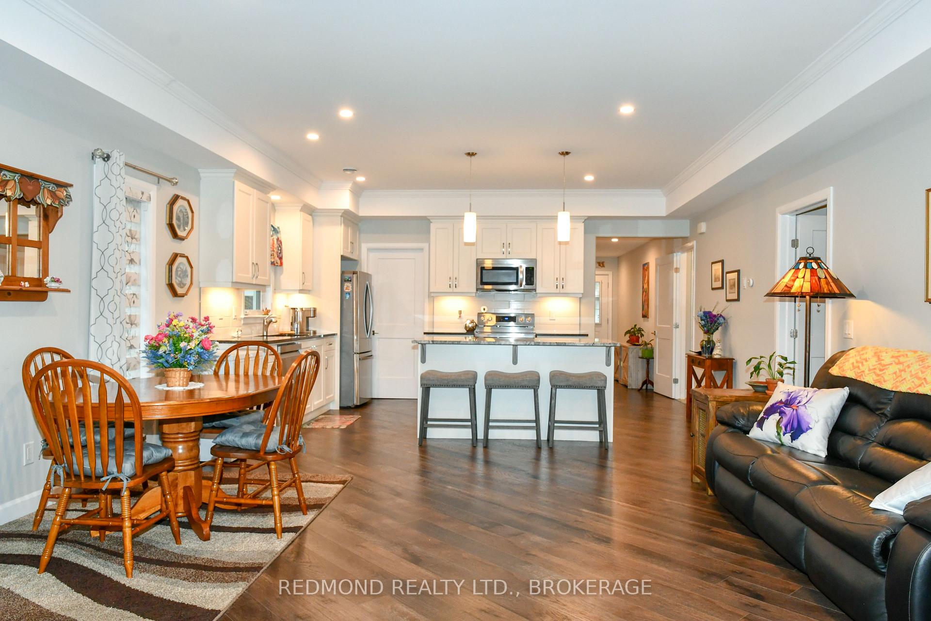 Photo 15 of 201 Wilmer Avenue, Gananoque — HOMEH