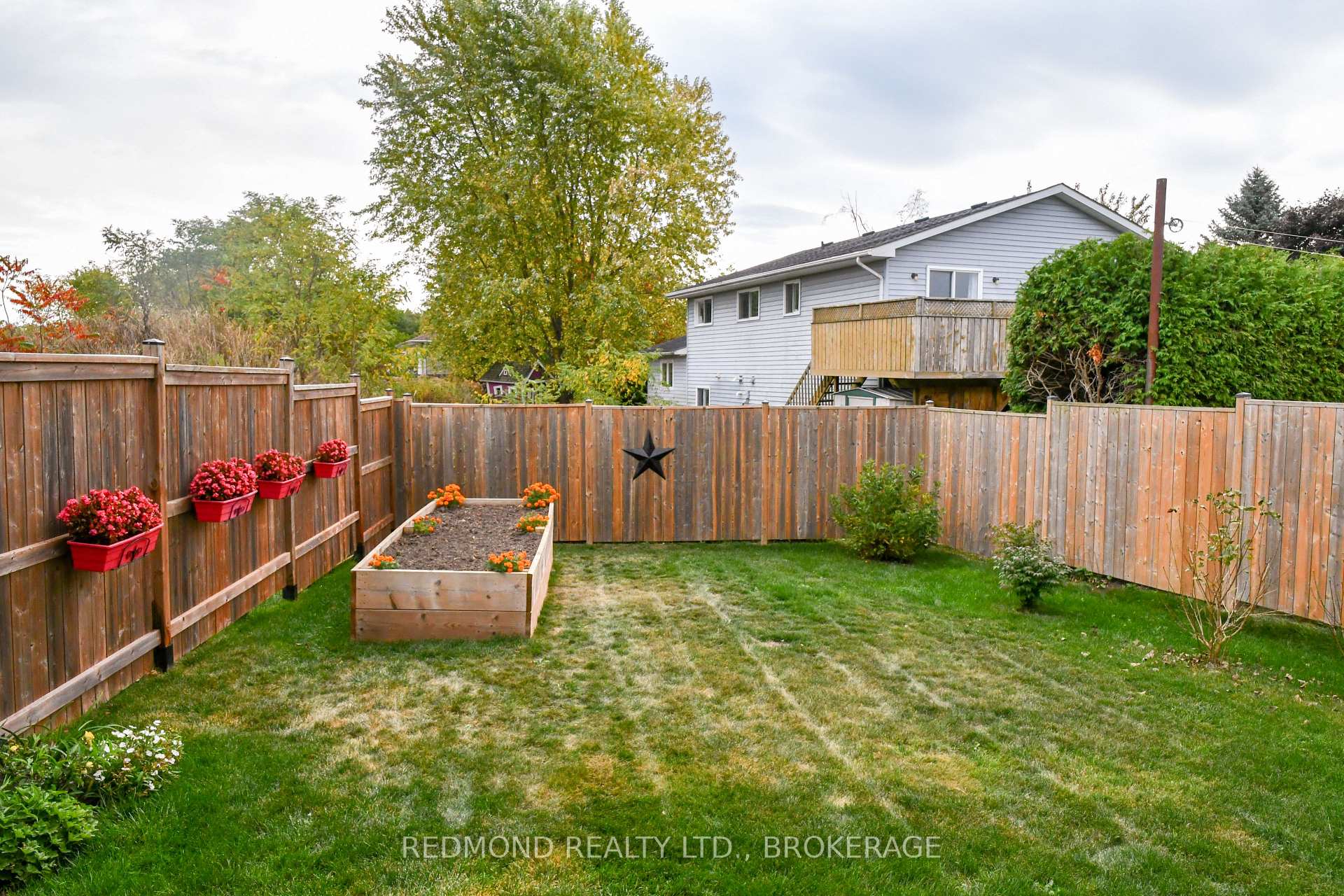 Photo 28 of 201 Wilmer Avenue, Gananoque — HOMEH