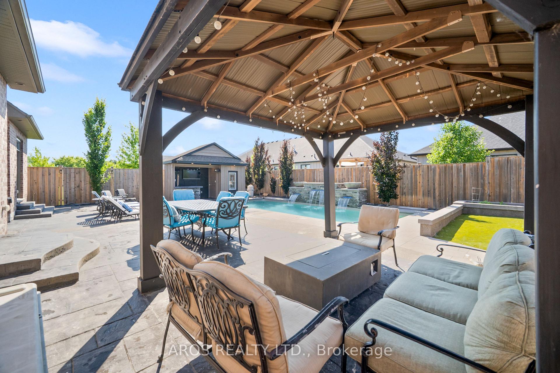 Photo 39 of Unit 250, 9861 Glendon Drive, Middlesex Centre, Rural Middlesex Centre — HOMEH