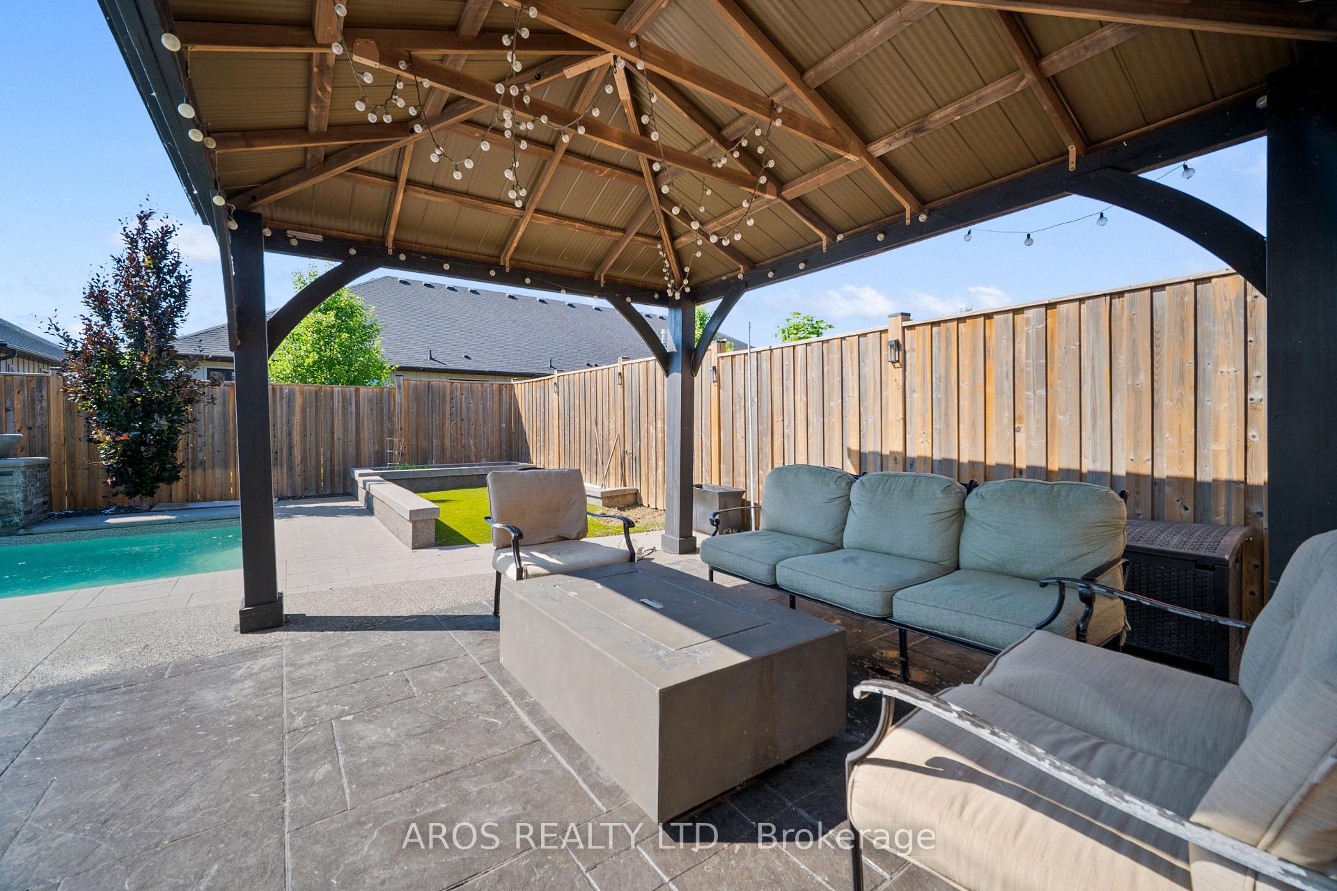 Photo 40 of Unit 250, 9861 Glendon Drive, Middlesex Centre, Rural Middlesex Centre — HOMEH