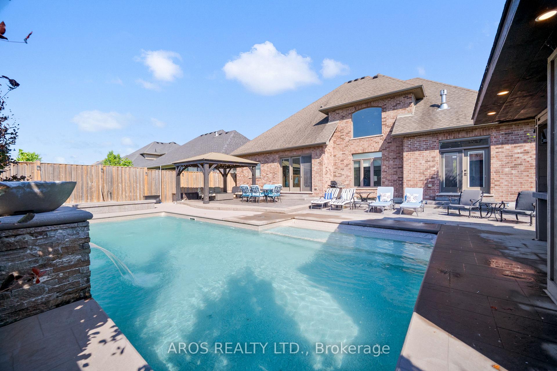 Photo 44 of Unit 250, 9861 Glendon Drive, Middlesex Centre, Rural Middlesex Centre — HOMEH