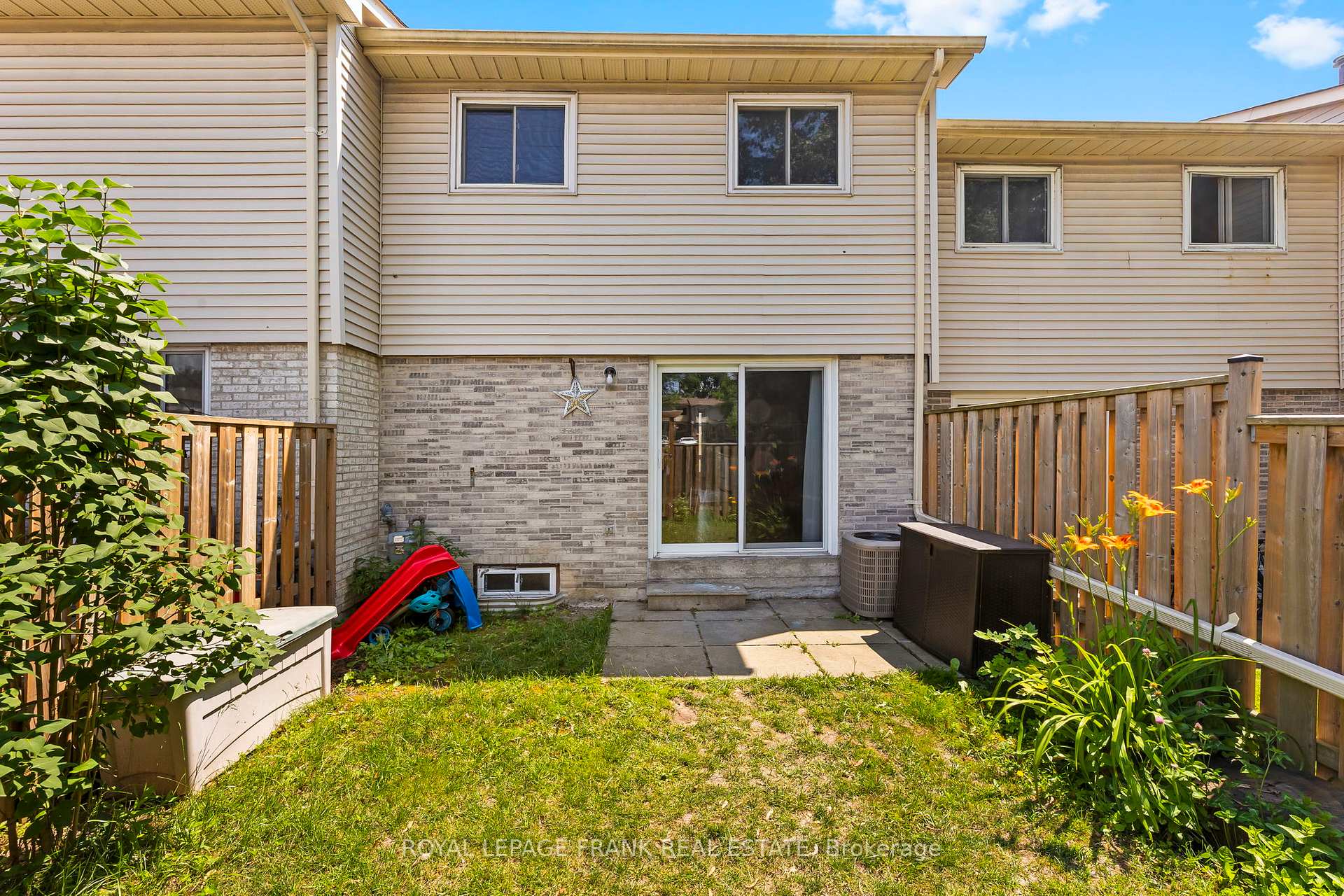 Photo 31 of Unit 32, 611 Galahad Drive, Oshawa, Eastdale — HOMEH