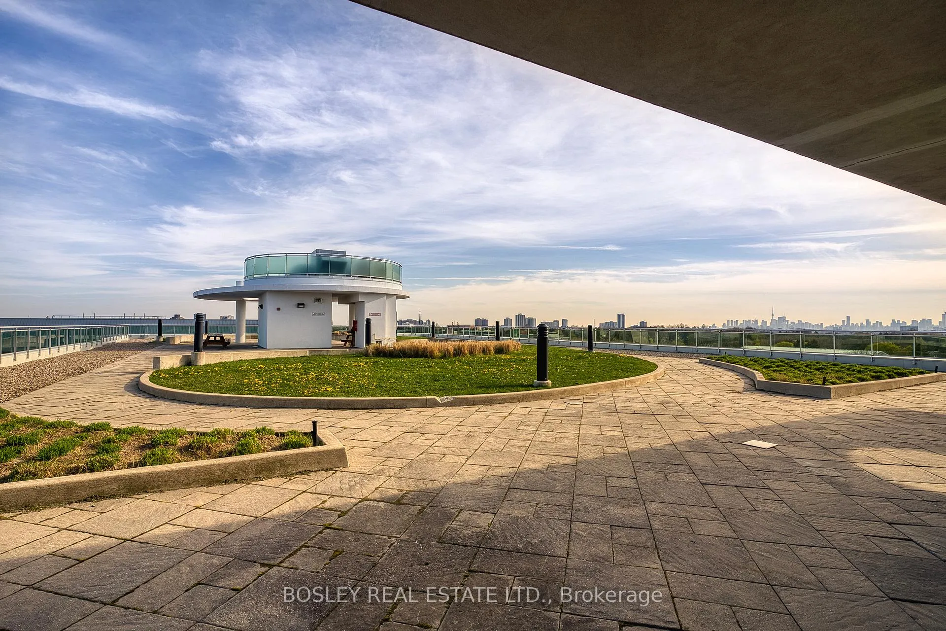 Front of Unit 326, 60 Fairfax Crescent