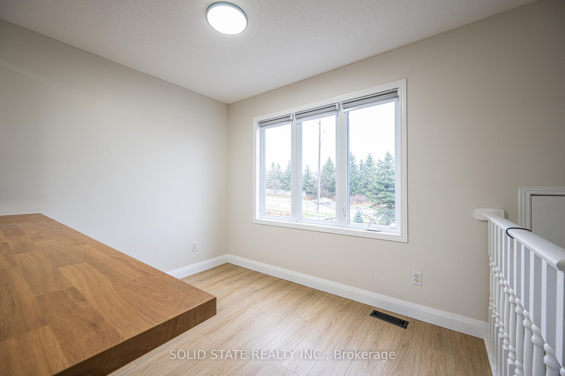 Photo 4 of Unit 13, 601 Columbia Forest Boulevard, Waterloo — HOMEH