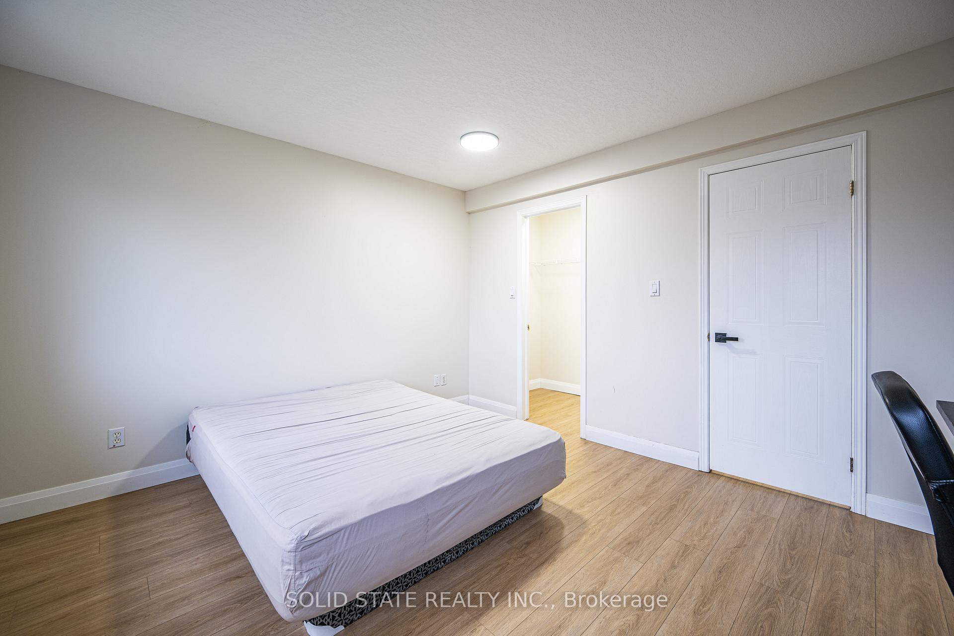 Photo 10 of Unit 13, 601 Columbia Forest Boulevard, Waterloo — HOMEH