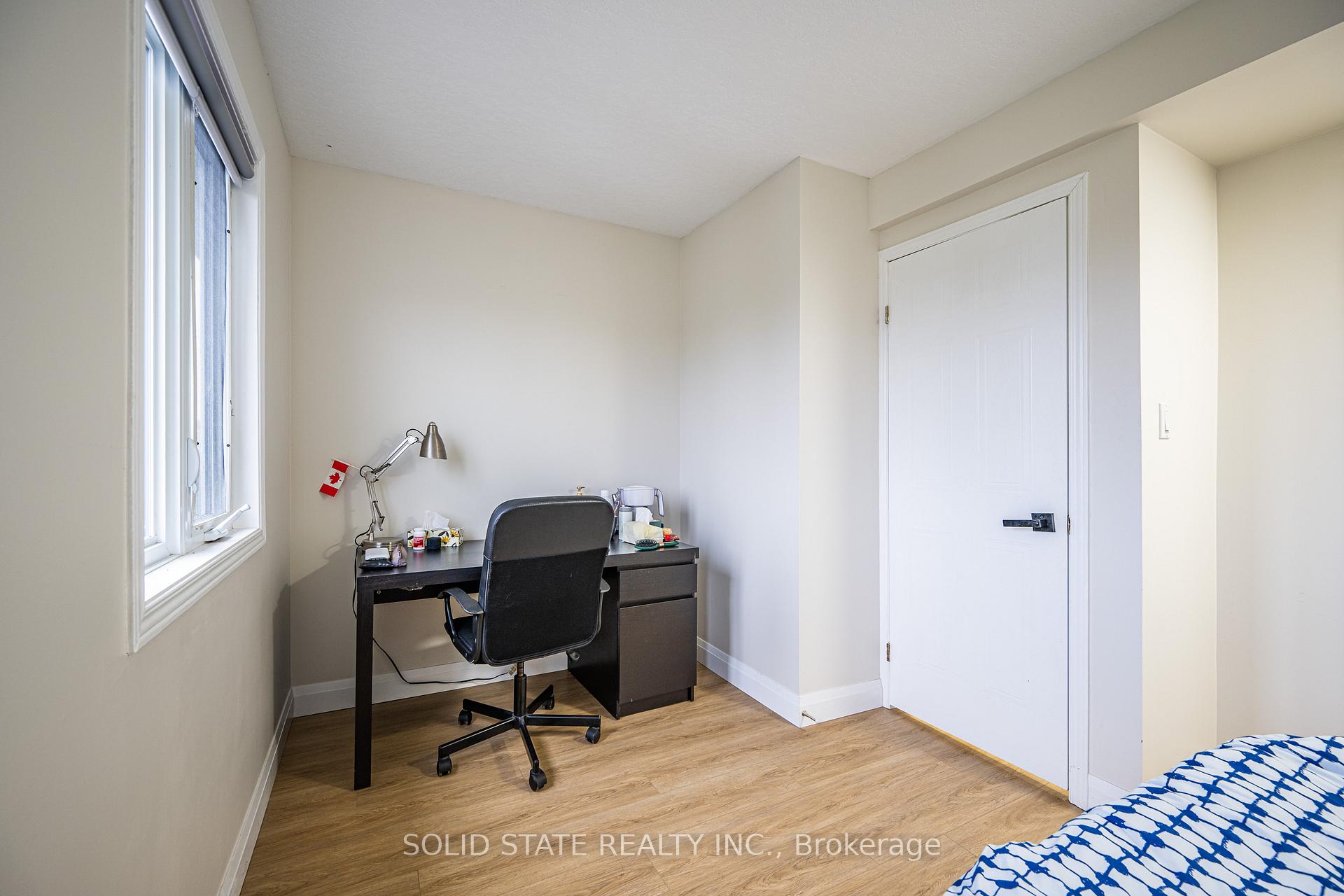 Photo 11 of Unit 13, 601 Columbia Forest Boulevard, Waterloo — HOMEH