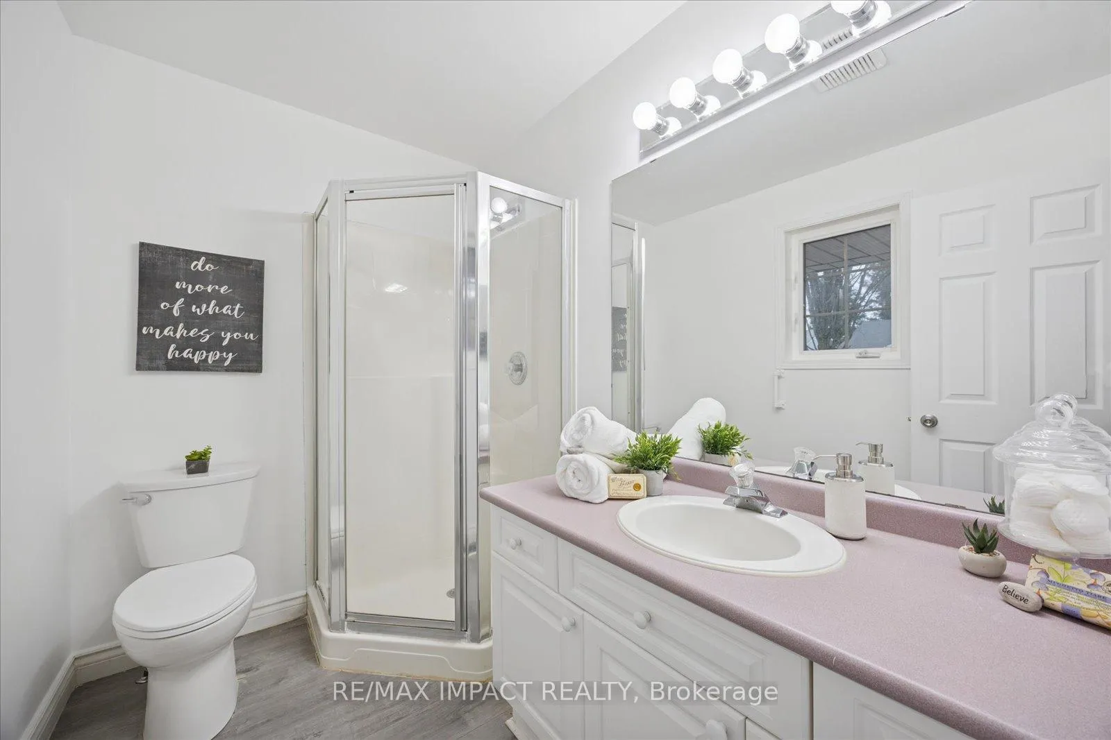 Photo 14 of 15 Fairway Drive, Clarington, Newcastle — HOMEH