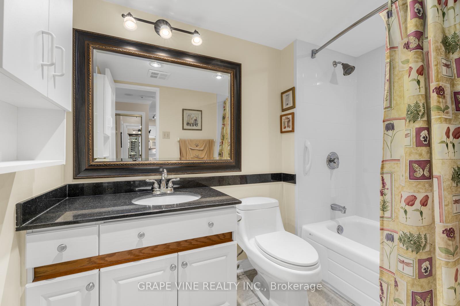 Photo 22 of Unit 206, 545 St Laurent Boulevard, Ottawa, Viscount Alexander Park — HOMEH