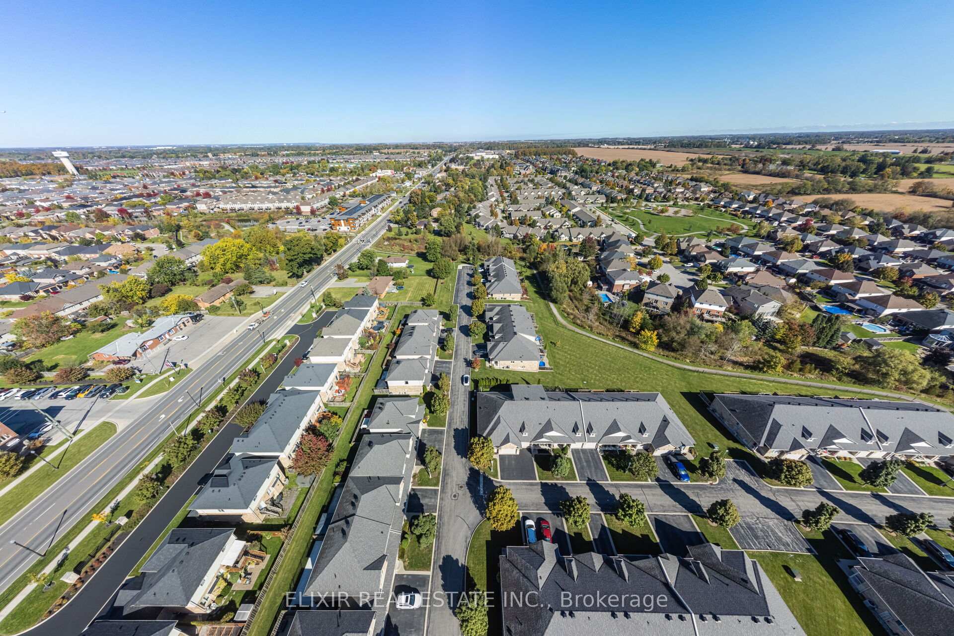 Photo 38 of Unit 7, 310 Southbrook Drive, Hamilton, Binbrook — HOMEH