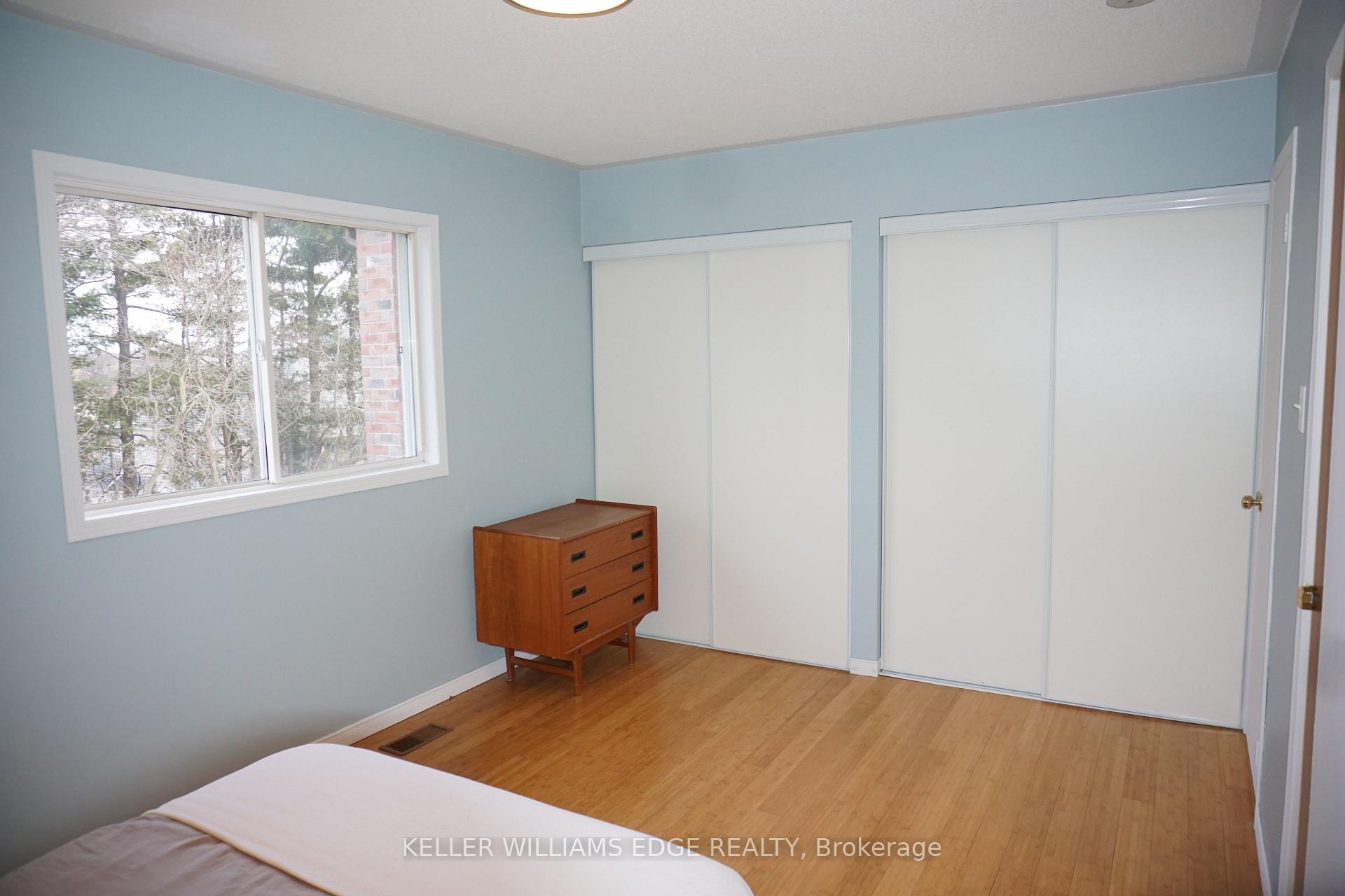 Photo 11 of 107 Rougehaven Way, Markham, Vinegar Hill — HOMEH