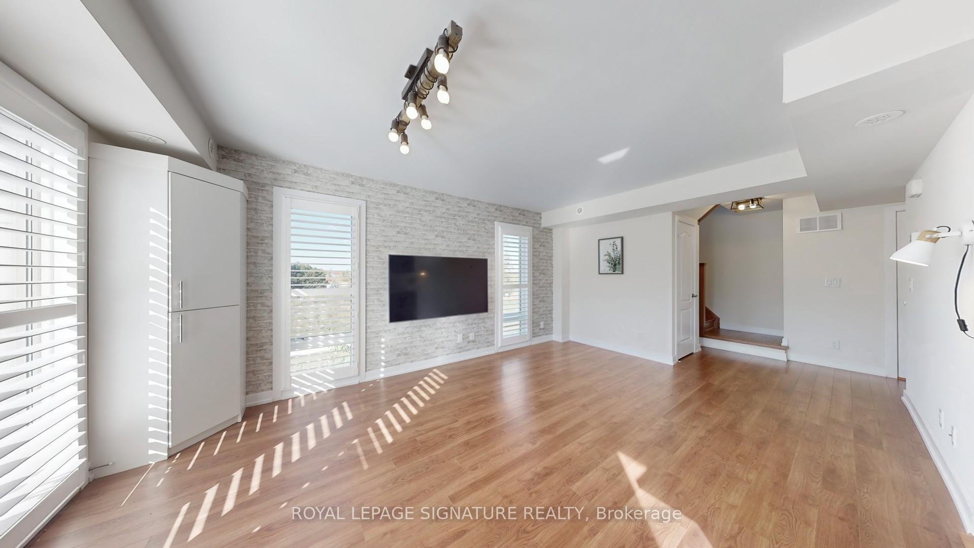 Photo 5 of Unit 131, 2 Dunsheath Way, Markham, Cornell — HOMEH