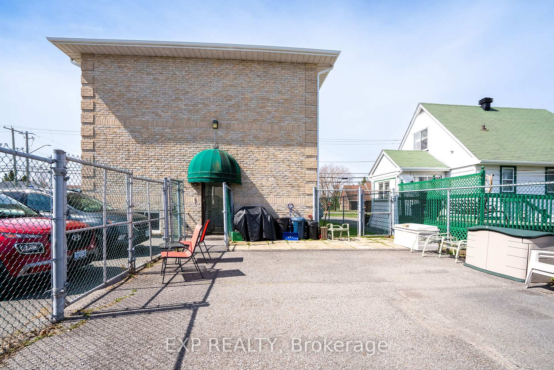 Photo 34 of 2093 Pitt Street, Cornwall — HOMEH