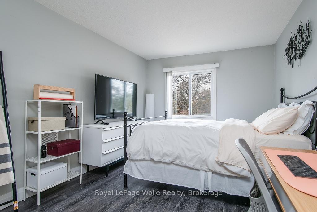 Photo 11 of Unit 303, 275 Eiwo Court, Waterloo — HOMEH