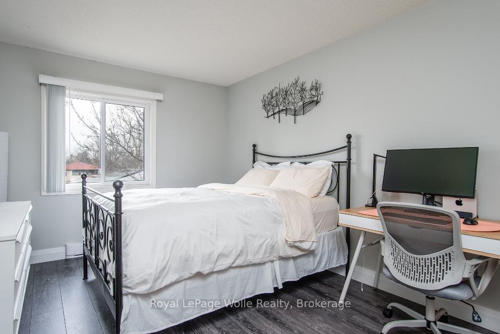 Photo 12 of Unit 303, 275 Eiwo Court, Waterloo — HOMEH