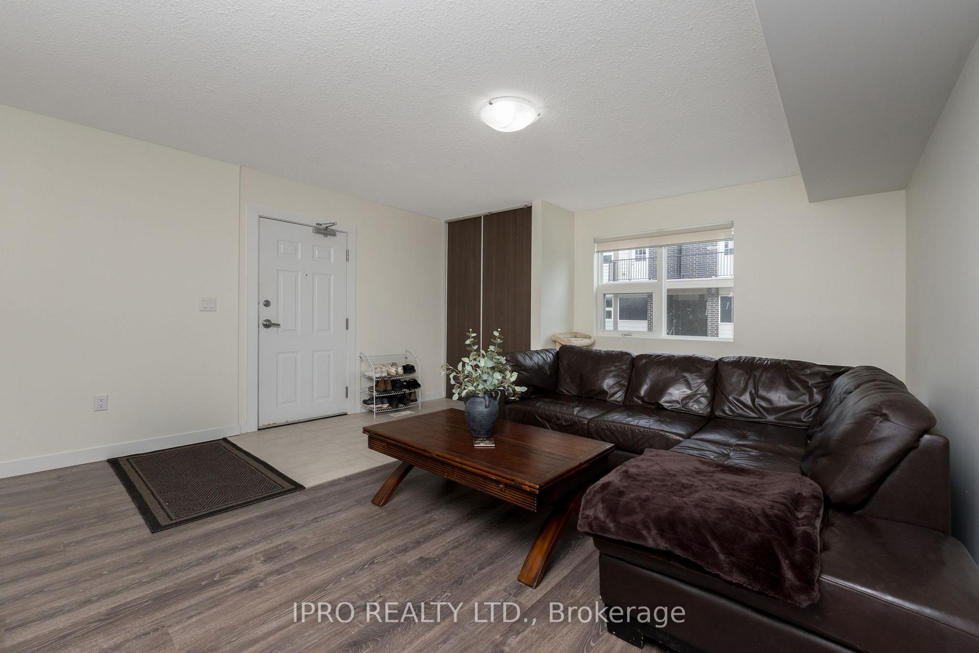 Photo 7 of Unit 117 (level one , unit 17), 338 Albert Street, Waterloo, Lakeshore Village — HOMEH