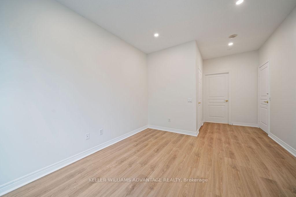 Photo 21 of Unit 111, 9 Boardwalk Drive, Toronto, The Beaches — HOMEH