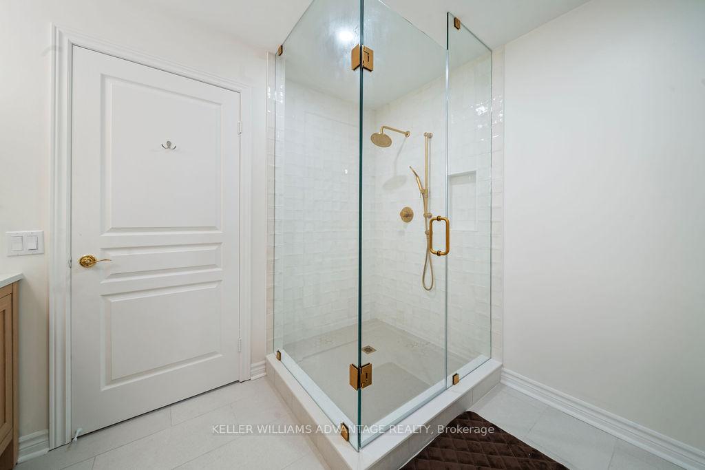 Photo 26 of Unit 111, 9 Boardwalk Drive, Toronto, The Beaches — HOMEH