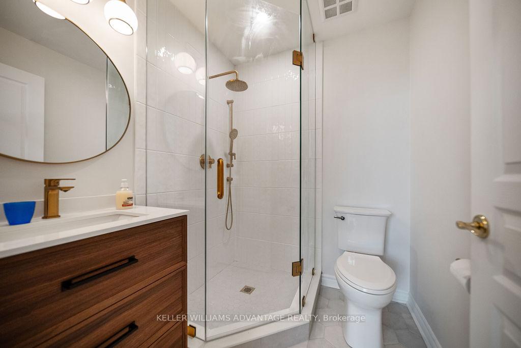 Photo 34 of Unit 111, 9 Boardwalk Drive, Toronto, The Beaches — HOMEH
