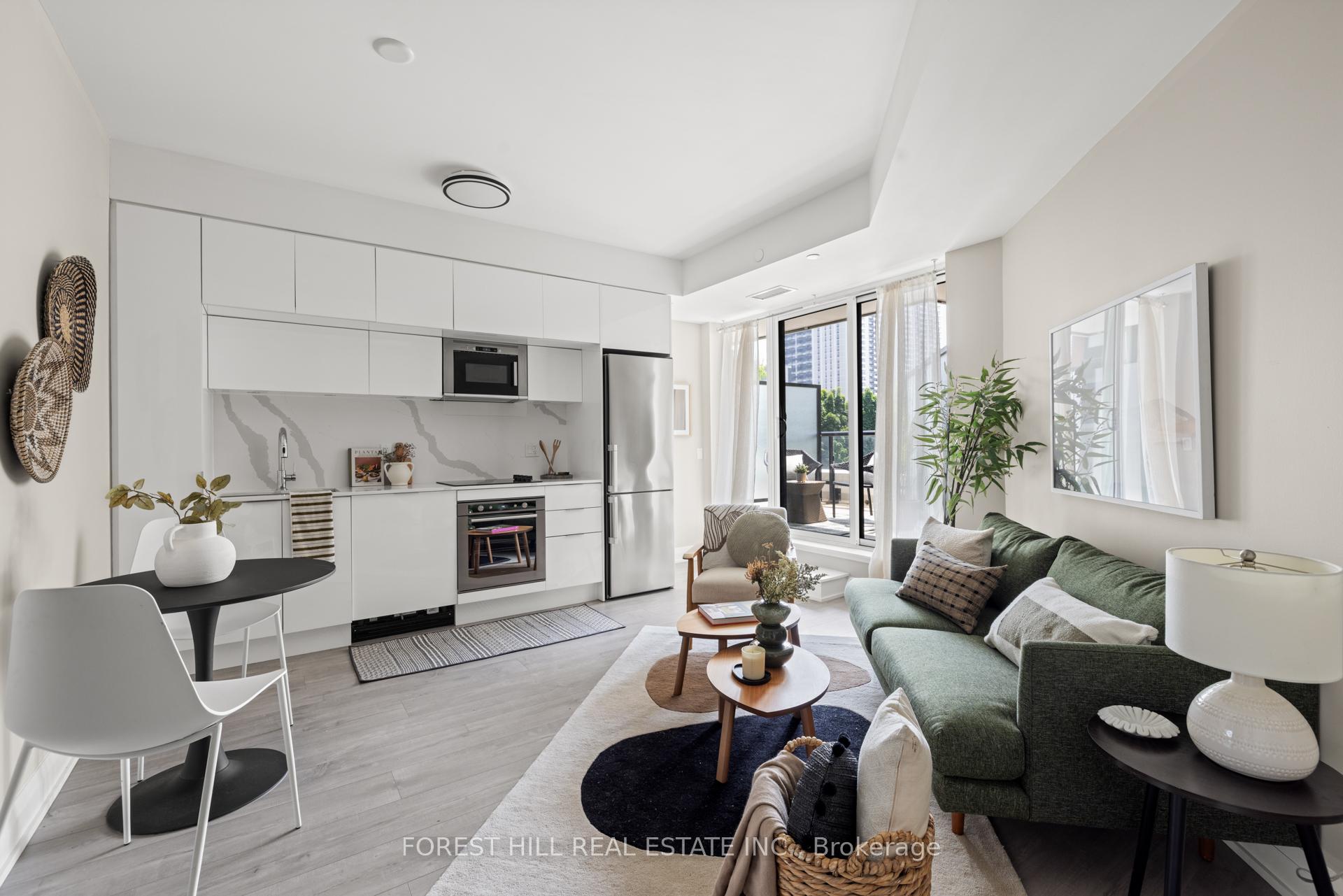Photo 4 of Unit 218, 1 Belsize Drive, Toronto, Yonge-Eglinton — HOMEH
