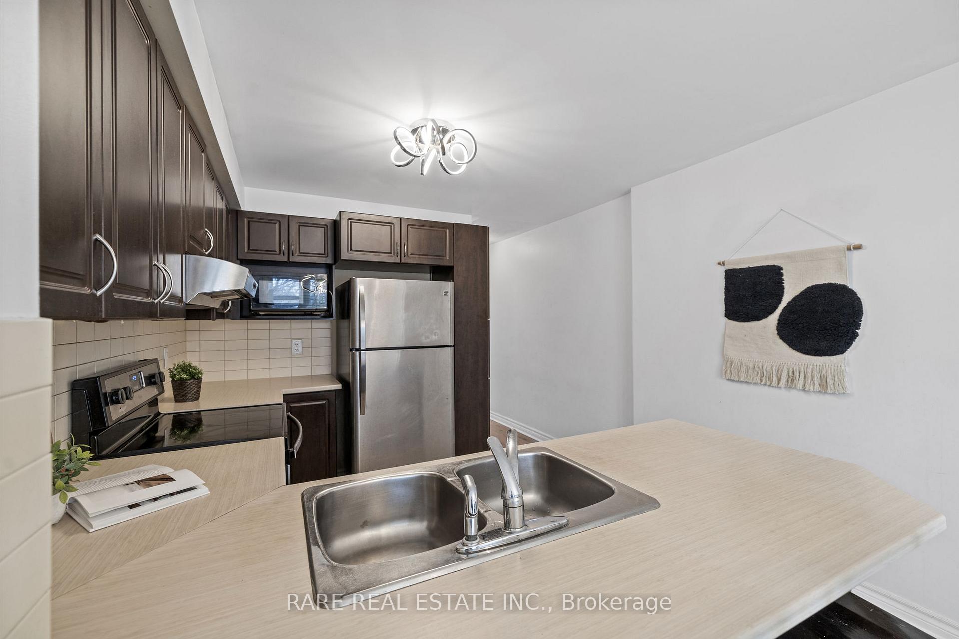 Photo 12 of Unit C, 1126 Klondike Road, Ottawa, Kanata - Morgan's Grant/South March — HOMEH