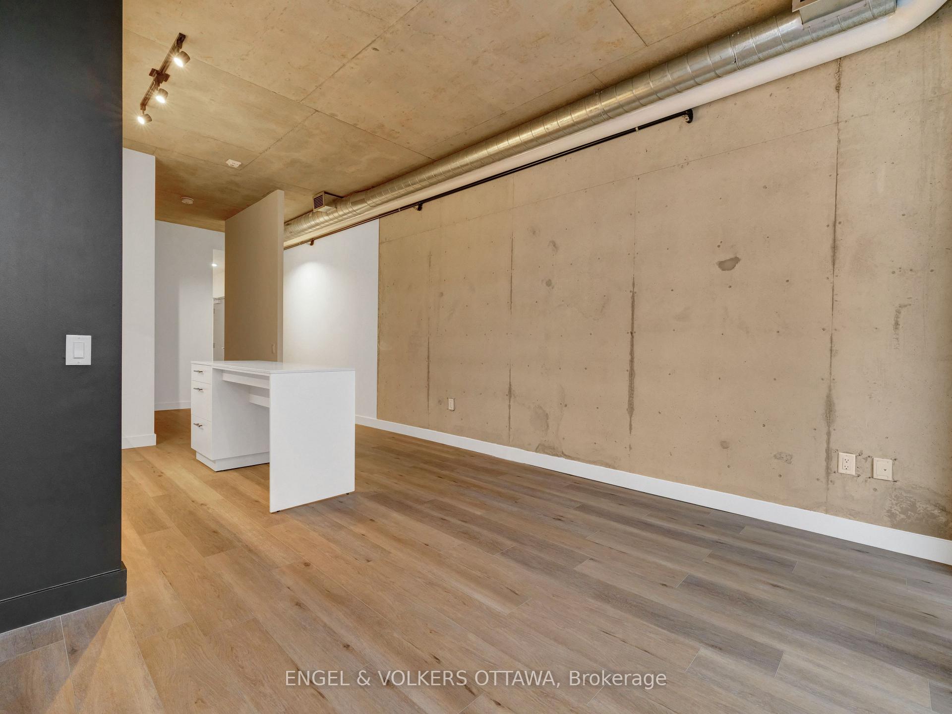 Photo 14 of Unit 212, 10 James Street, Ottawa, Ottawa Centre — HOMEH